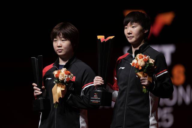 乒乓球丨WTT总决赛：王曼昱女单夺冠