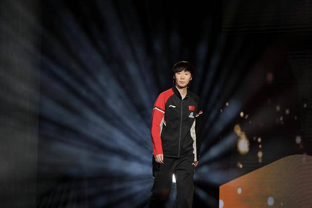 乒乓球丨WTT总决赛：王曼昱女单夺冠