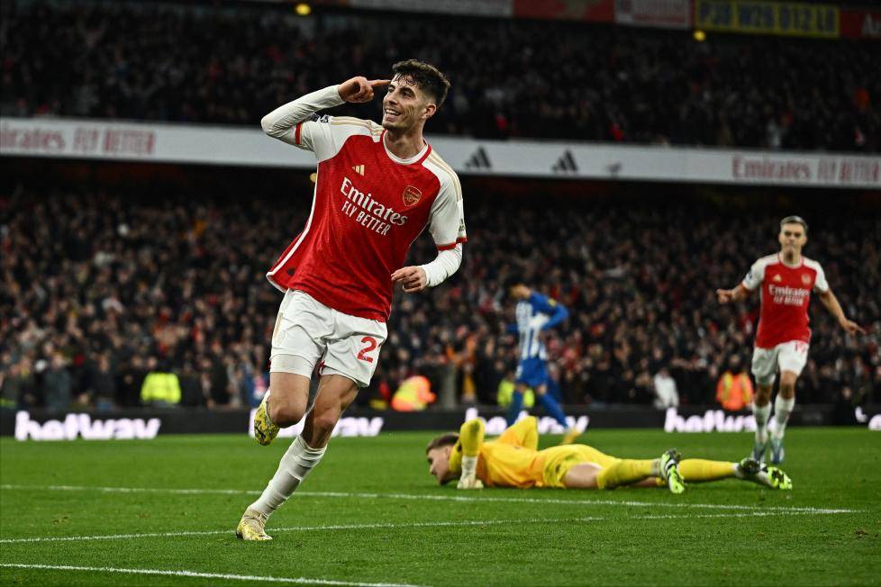 英超回顾：输也要输得明白！又要白忙一场，枪手这次是如何丢掉冠军奖杯的？