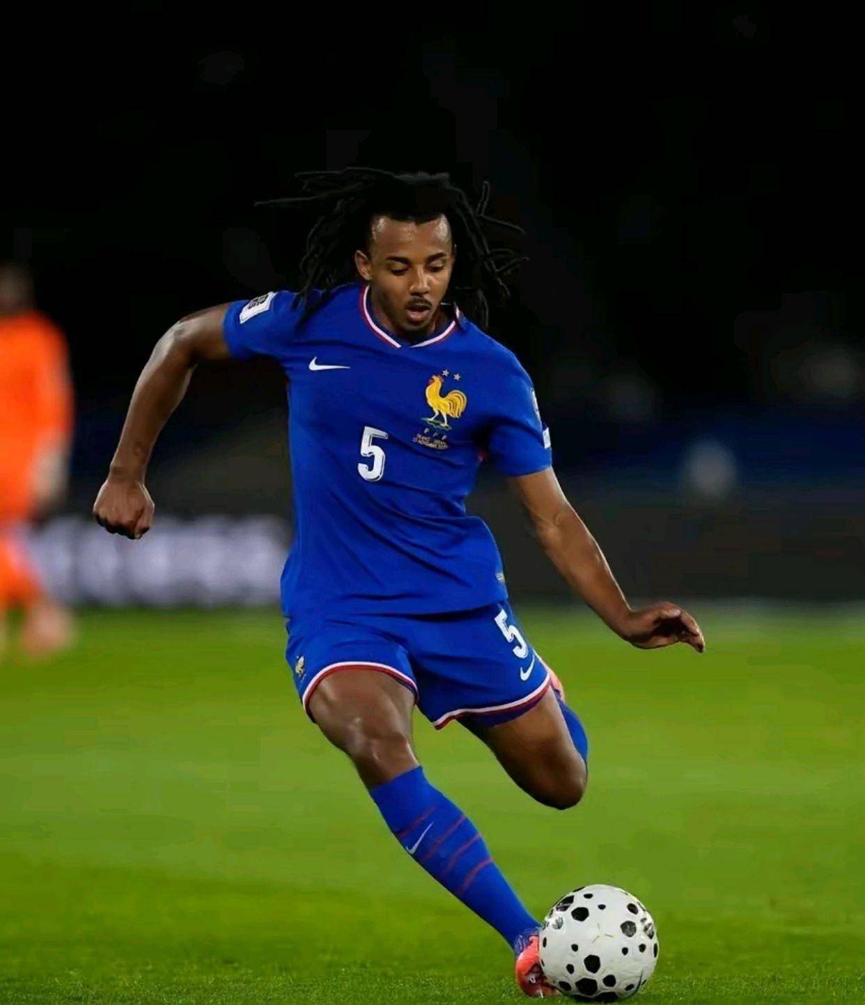 世界杯欧洲区预选赛第9轮法国主场4-0击败乌克兰